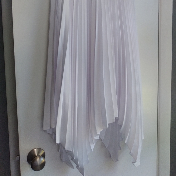 White Asymmetrical maxi - Picture 6 of 8